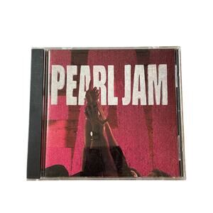 Pearl Jam Ten CD 10 1991 Sony music entertainment Seattle grunge retro epic
